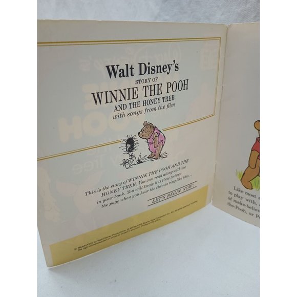 Walt Disney's Winnie the Pooh and the Honey Tree Read Along Book (No Tape) - Picture 4 of 7